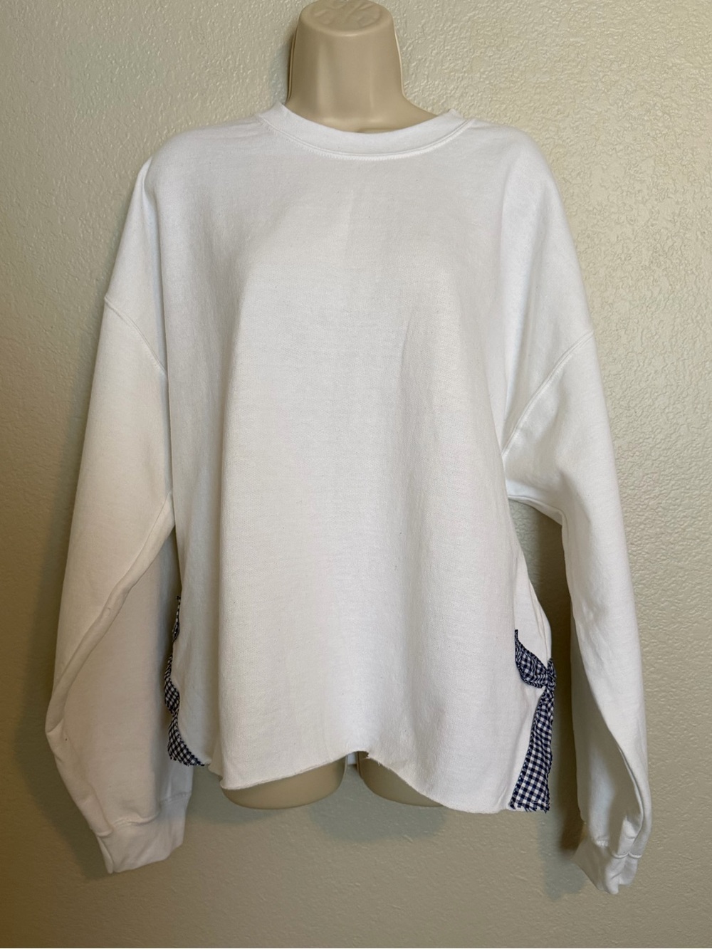 Gildan White Crewneck Sweatshirt with Gingham Bow Accents